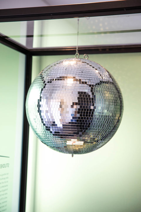 Disco ball from Café Philcaph